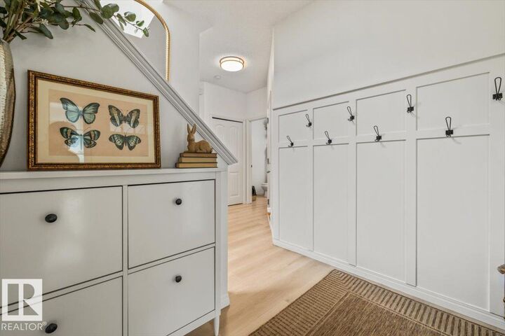 Property Photo: 44 Boxwood Bend AB T8L 0A6