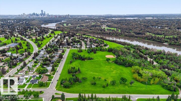 Property Photo:  4707 108 Avenue NW  AB T6A 1P4 