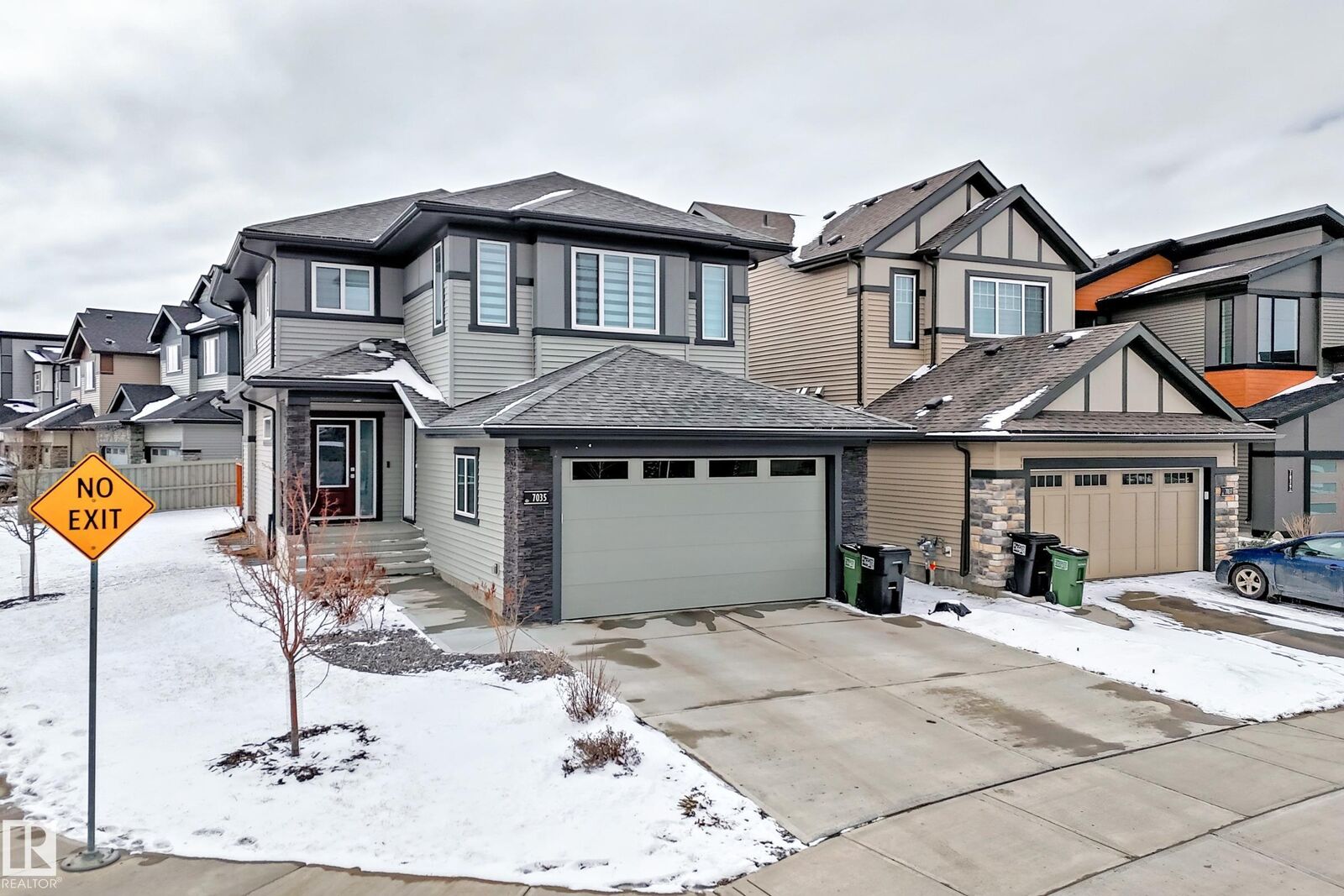 Property Photo:  7035 Chivers Loop SW  AB T6W 3Y7 