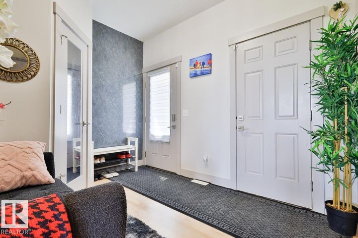 Property Photo:  3508 Cameron Heights Cove Cove NW  AB T6M 0R5 