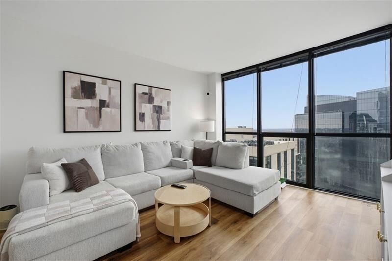 Property Photo:  1280 W Peachtree Street NW 3713  GA 30309 