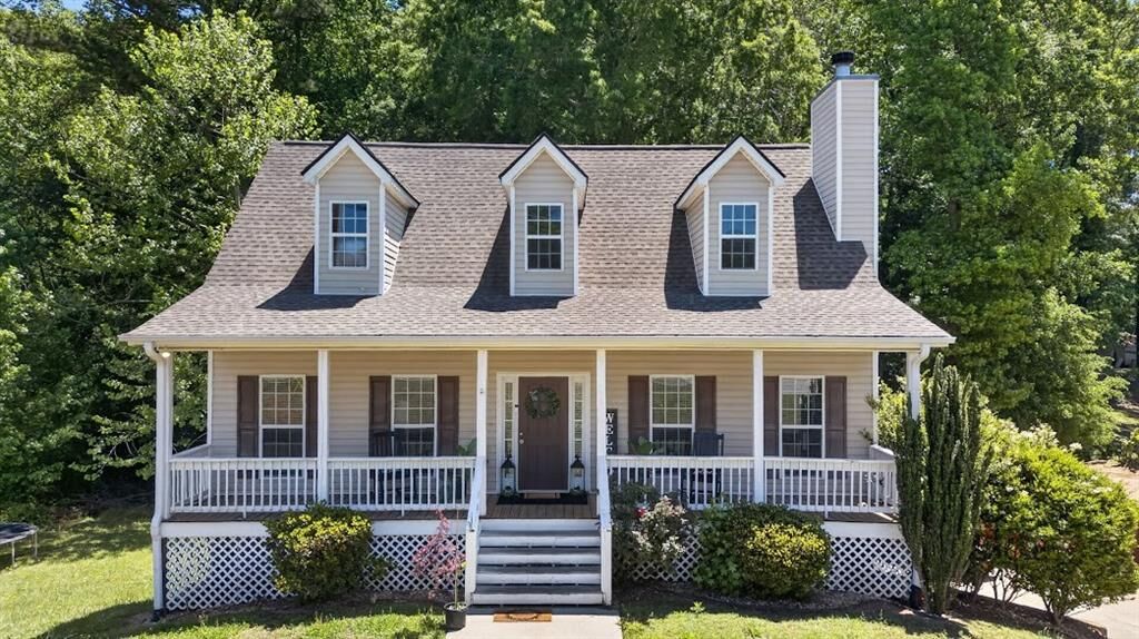 Property Photo: 132 Sunrise Strip GA 30117