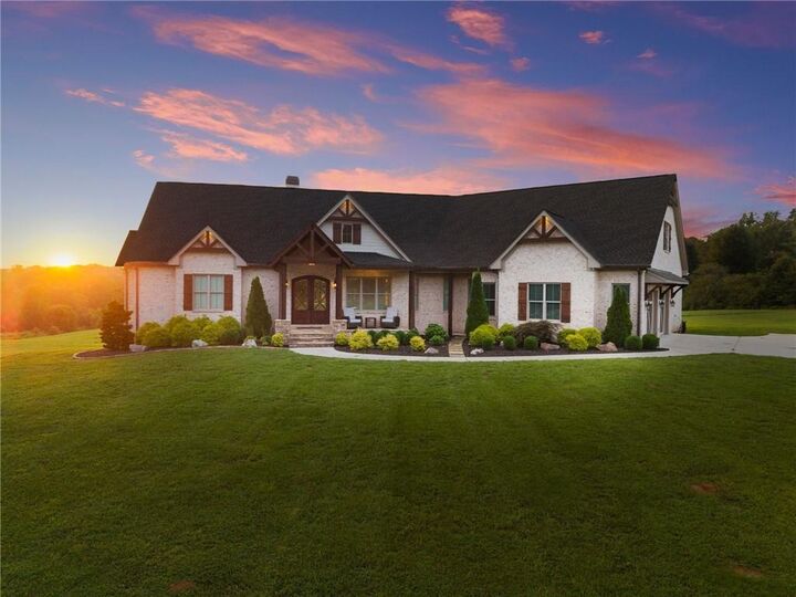 Property Photo: 5760 Kanaday Road GA 30564