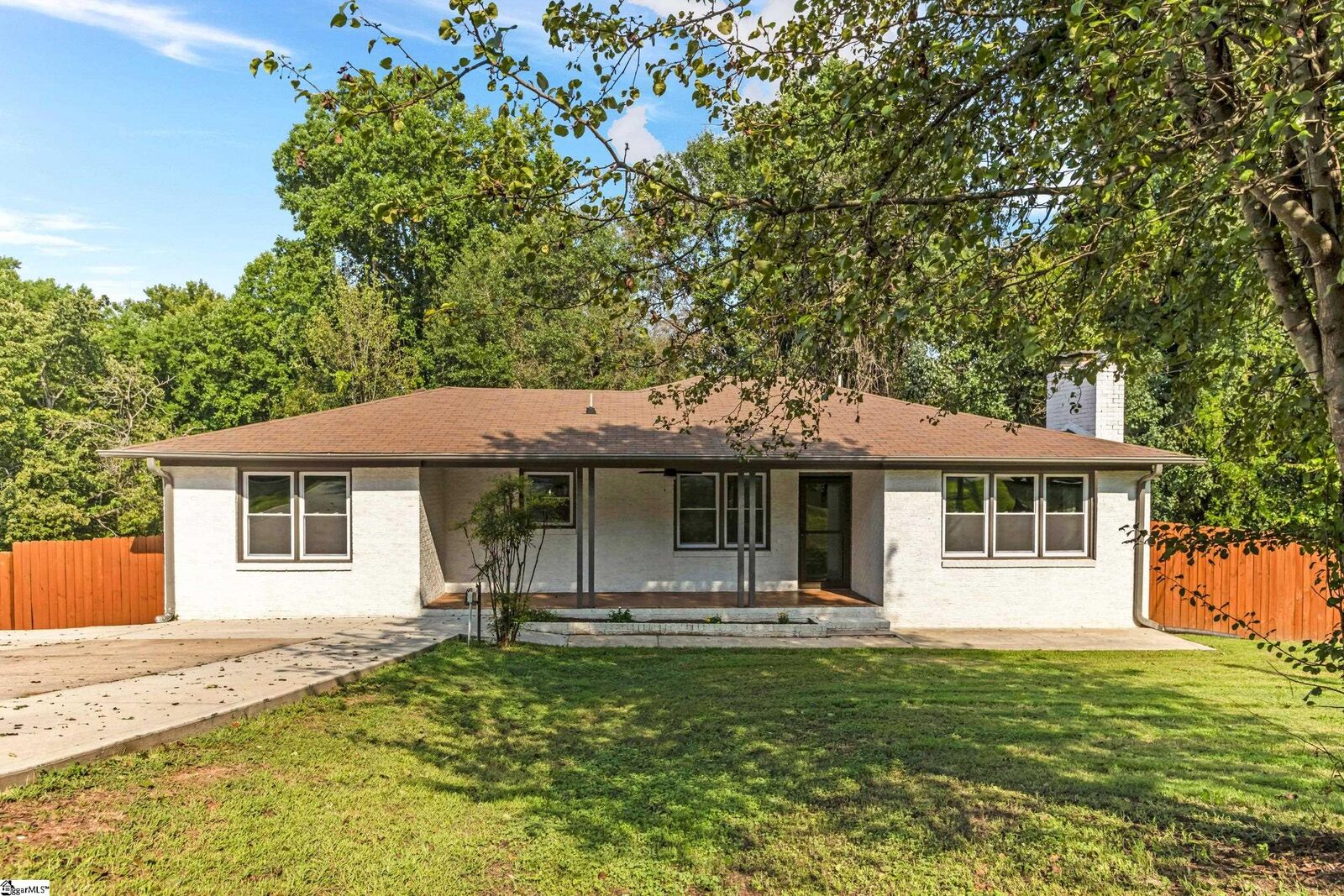 Property Photo: 102 American Legion Road SC 29651