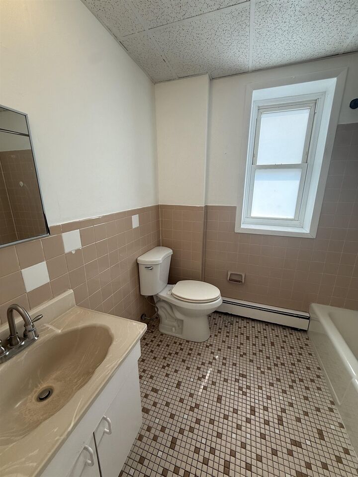 Property Photo: 4001 Bergenline Ave 3 NJ 07087