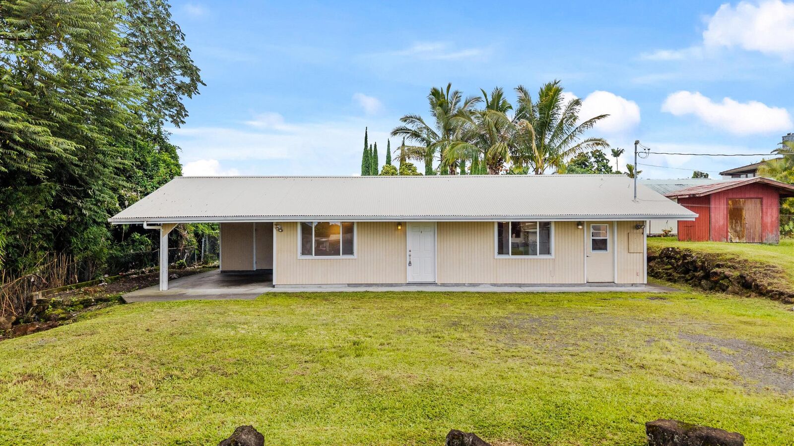 Property Photo: 156 Malia St HI 96720