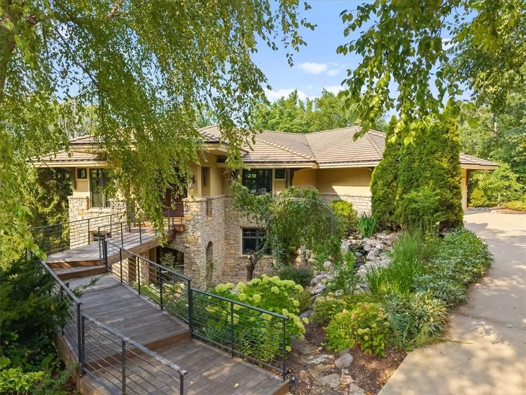 Property Photo:  180 Hever Knoll N/A  MO 64012 