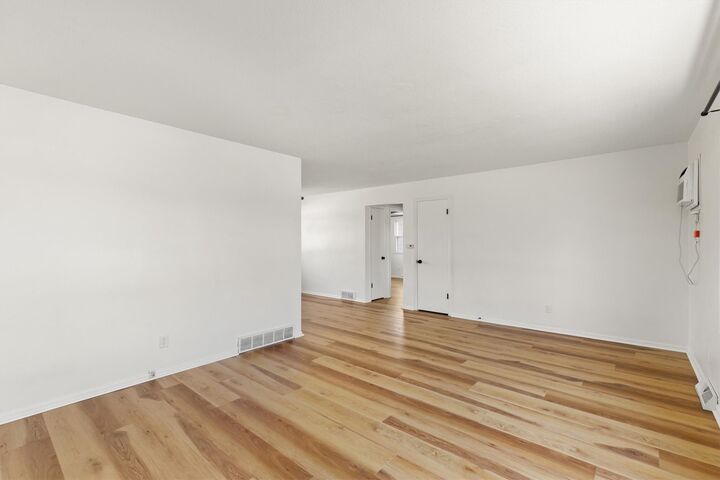 Property Photo: 102 NW Sharmin Drive IA 50023
