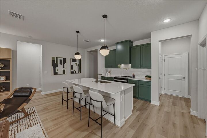 Property Photo:  10368 Fieldstone Myrtle Way  FL 33576 
