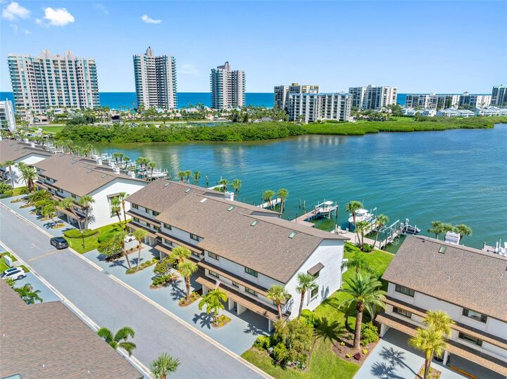 Property Photo:  160 Marina Del Rey Court  FL 33767 