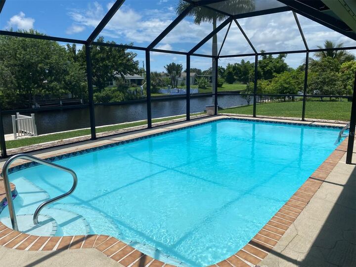 Property Photo:  165 Dartmouth Drive NW  FL 33952 