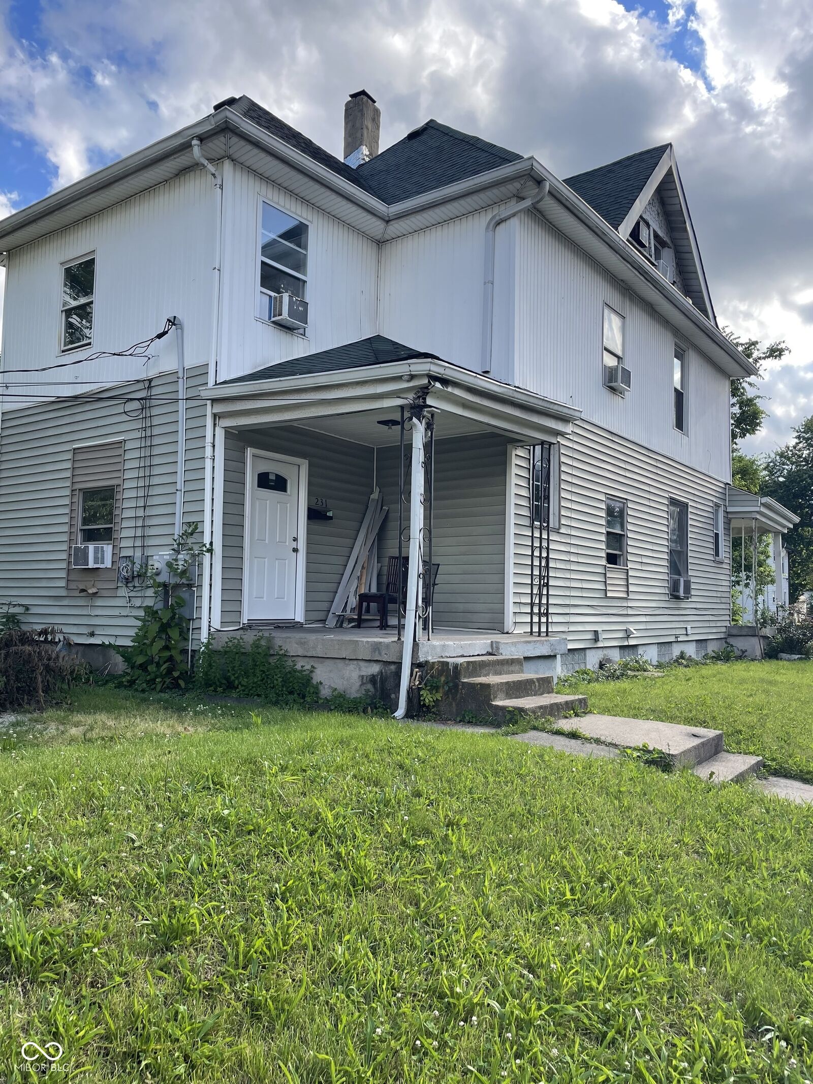 Property Photo: 231-233 W 29th Street IN 46208