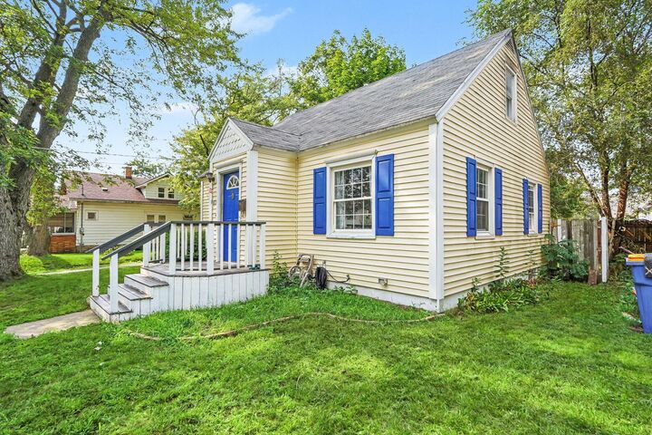 Property Photo:  1113 Griggs Street SE  MI 49507 