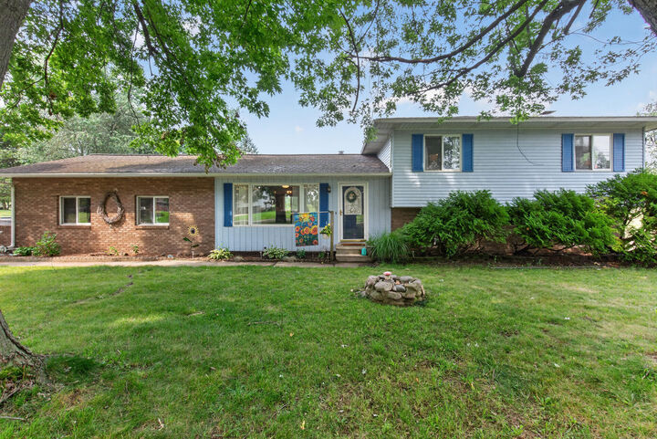 Property Photo: 4788 Moon Lake Road MI 49201