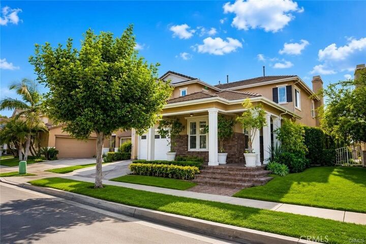 Property Photo:  646 Oak Tree Street  CA 92835 