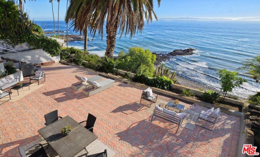 Property Photo: 2105 W Paseo Del Mar CA 90732