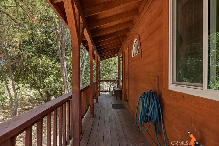Property Photo: 1208 Aleutian CA 92352