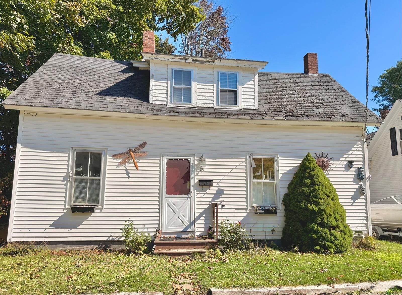 Property Photo:  29 Warren Street  ME 04841 