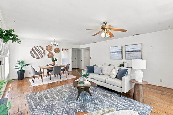 Property Photo: 3431 Kentfield Drive CA 95821