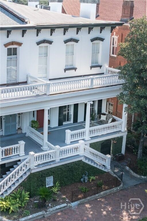 Property Photo:  314 E Huntingdon Street  GA 31401 