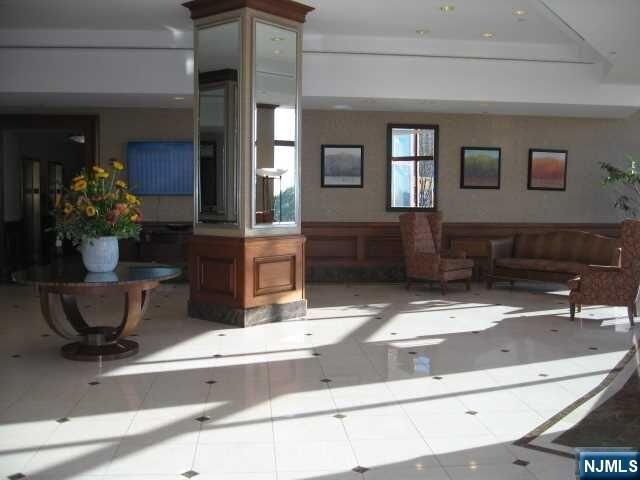 Property Photo: 100 Old Palisade Road 3605 NJ 07024