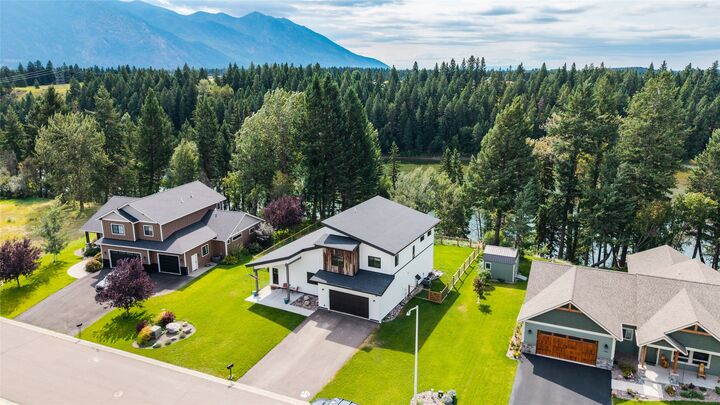 Property Photo:  1020 Riparian Drive  MT 59912 