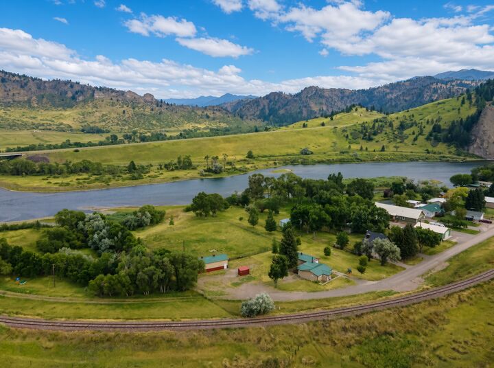 Property Photo: 81 Seibold Lane MT 59421
