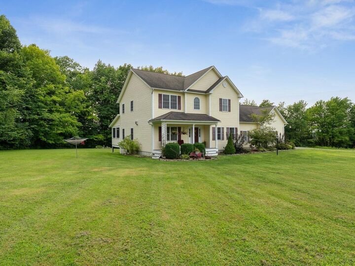 Property Photo:  506 Hickory Place  VT 05461 