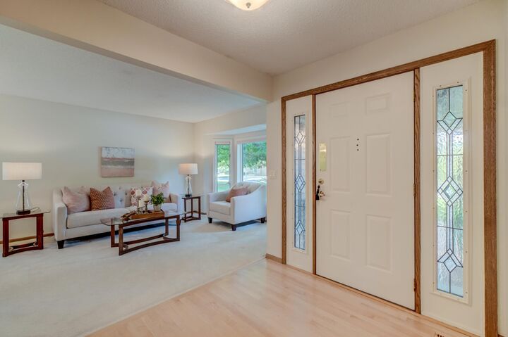 Property Photo:  2201 Ferris Lane  MN 55113 
