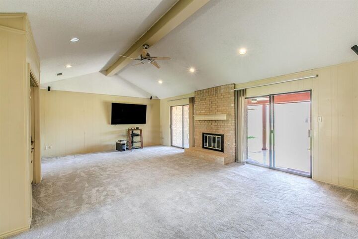 Property Photo:  4400 Kingswick Drive  TX 76016 