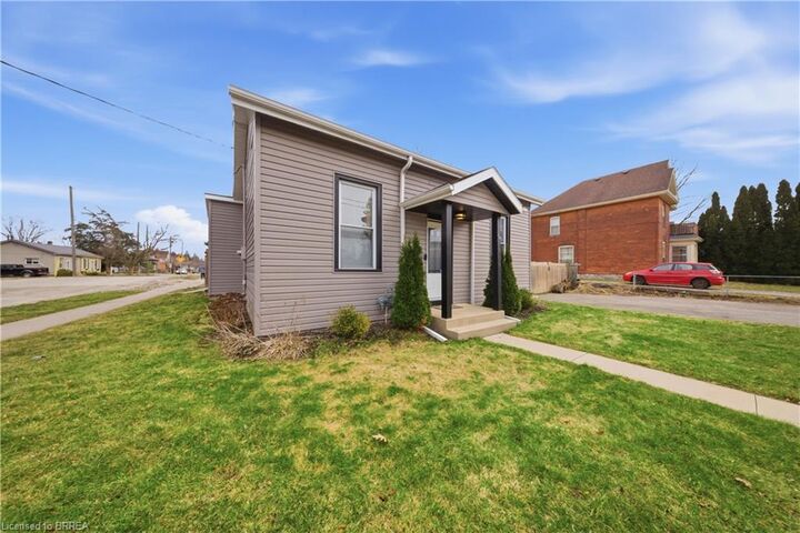 Property Photo: 64 Richardson Street ON N3T 1J1