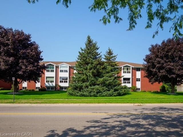 Property Photo: 60 Donly Drive S 206 ON N3Y 5K3