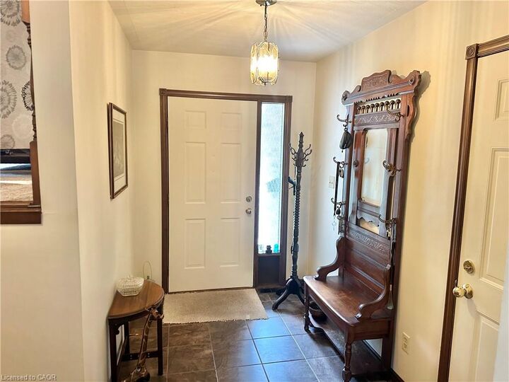 Property Photo: 44 Douglas Avenue ON N3Y 4W8