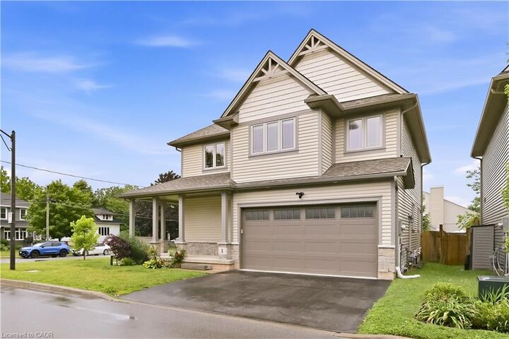 Property Photo: 1 Lindsay Way ON L3M 0H6