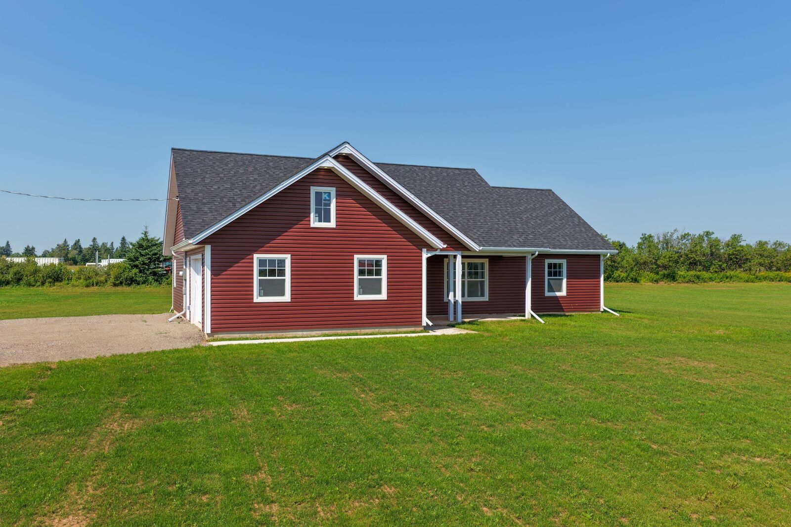Property Photo:  42 Artz Lane  PE C1E 1R1 