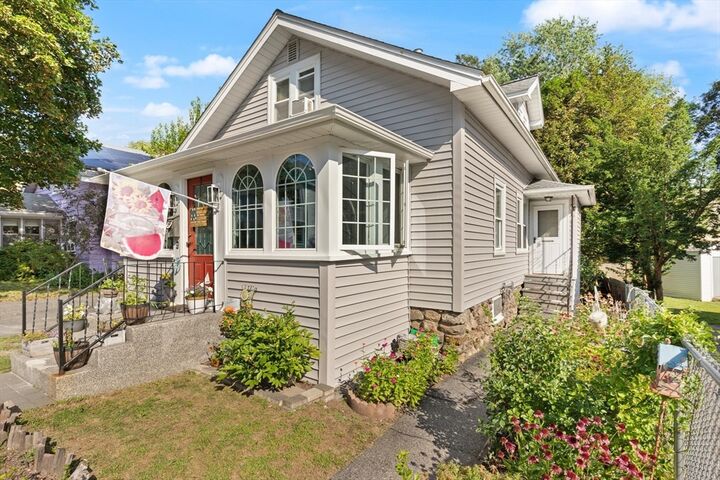 Property Photo: 9 Norcross St MA 01602