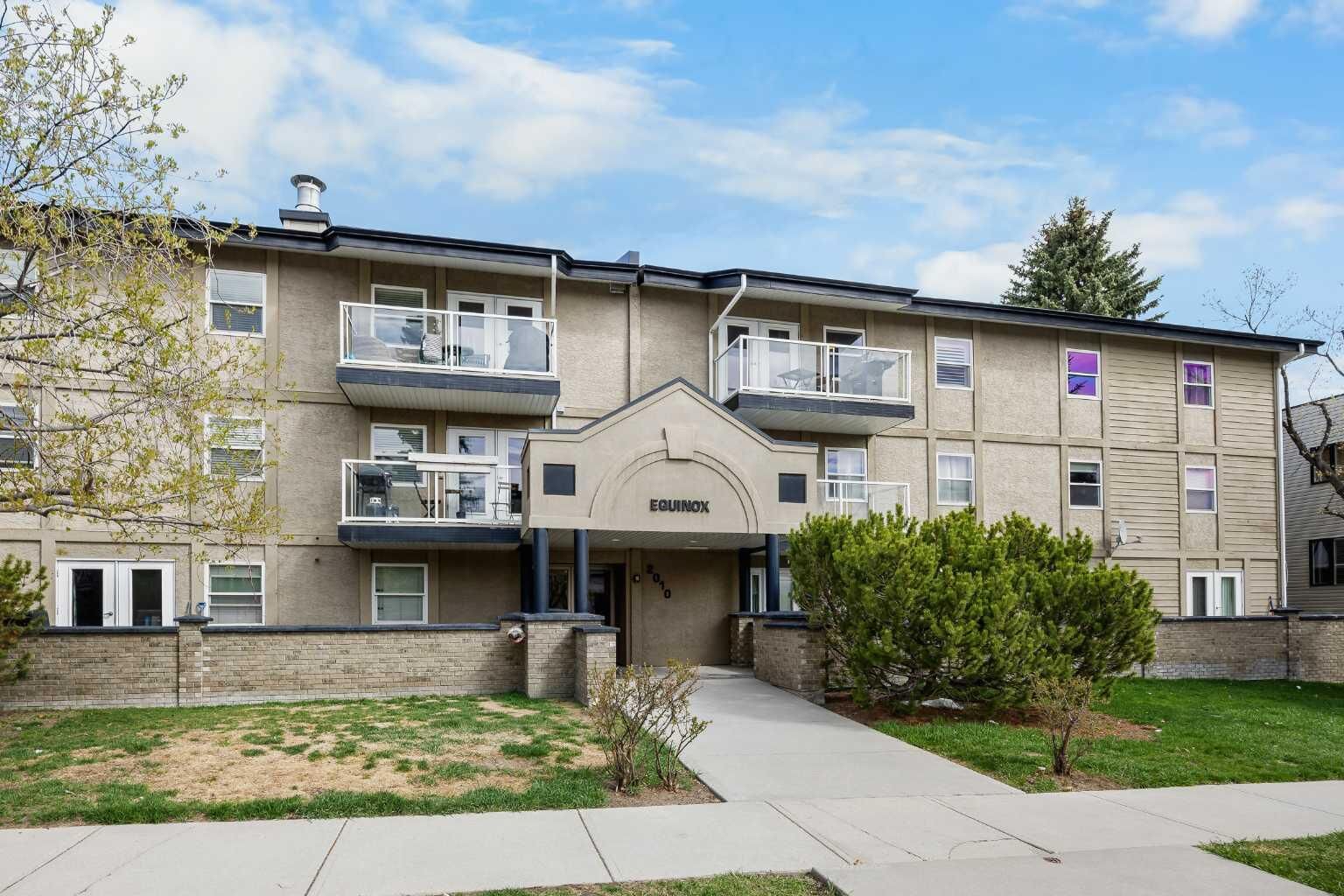 Property Photo: 2010 35 Avenue SW 206 AB T2T 2E1