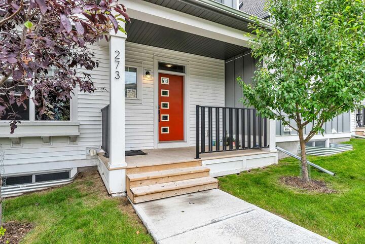 Property Photo: 273 Lucas Avenue NW AB T3P 1S3