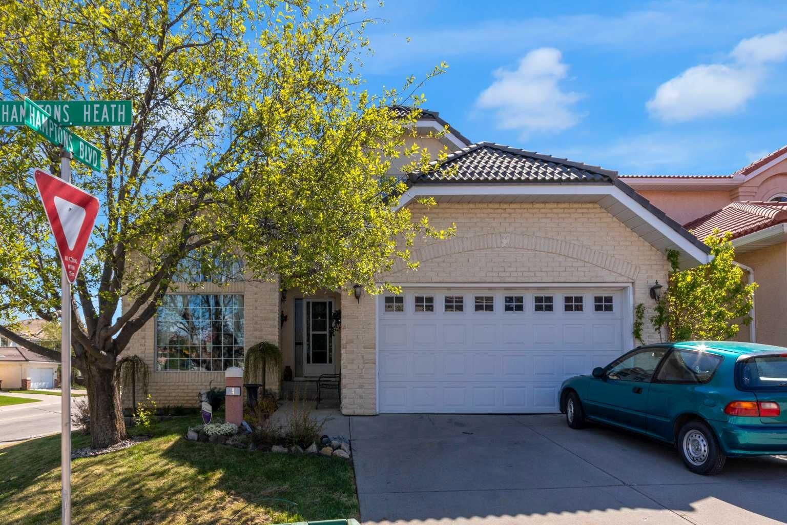 Property Photo: 4 Hamptons Heath NW AB T3A 5E8