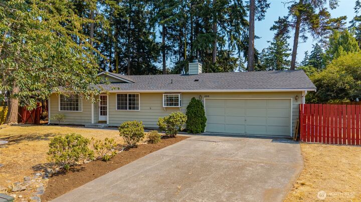 Property Photo: 1206 Independence Court WA 98277