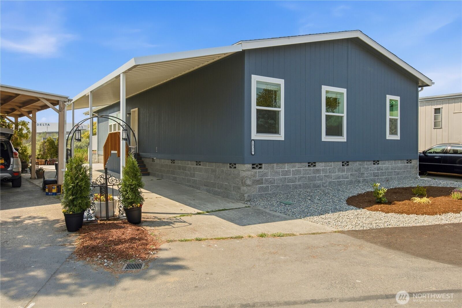 Property Photo: 18317 32nd Avenue S 340 WA 98188