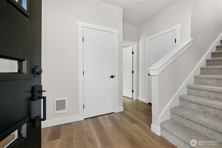 Property Photo:  219  Prince Avenue 101  WA 98226 
