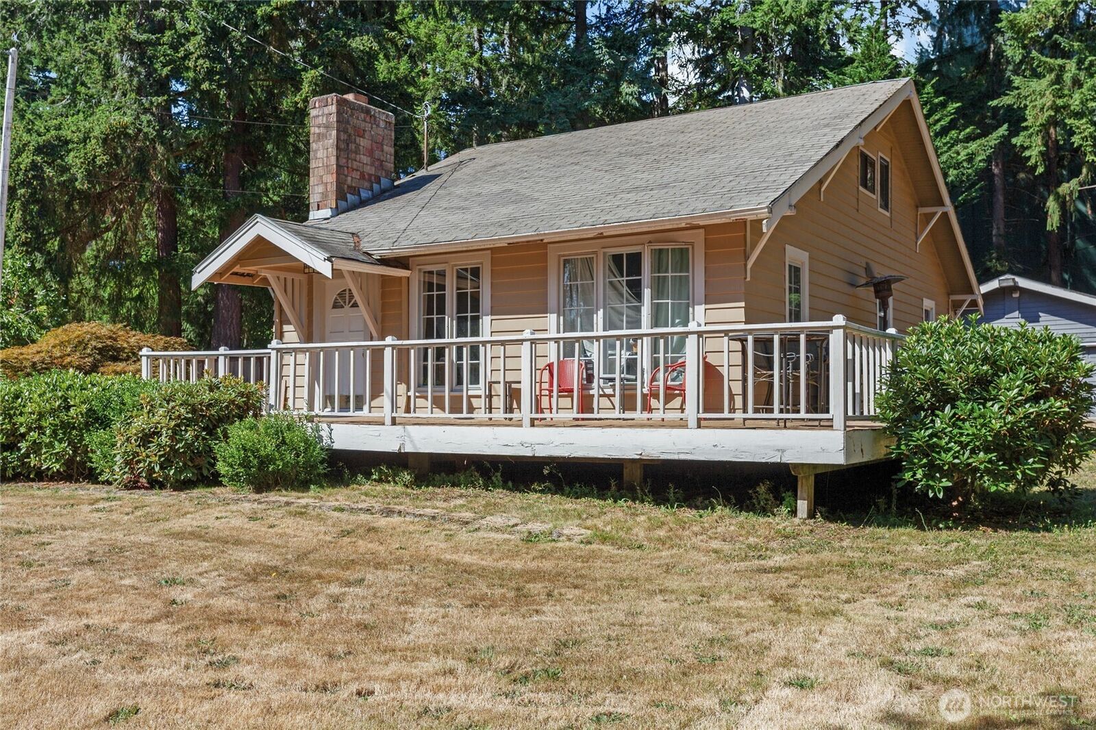 Property Photo: 10655 132nd Avenue NE WA 98033