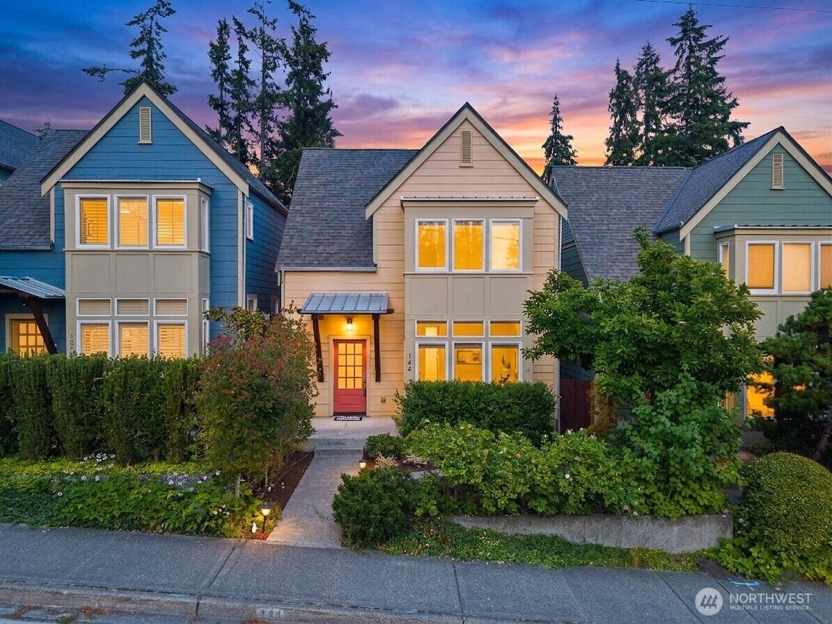 Property Photo:  144  Wood Avenue SW 203  WA 98110 