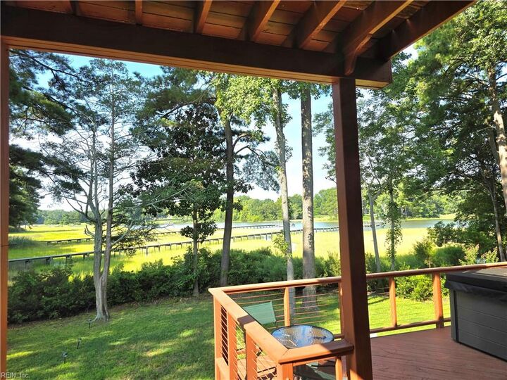 Property Photo:  2121 Soundings Crescent Ct  VA 23435 