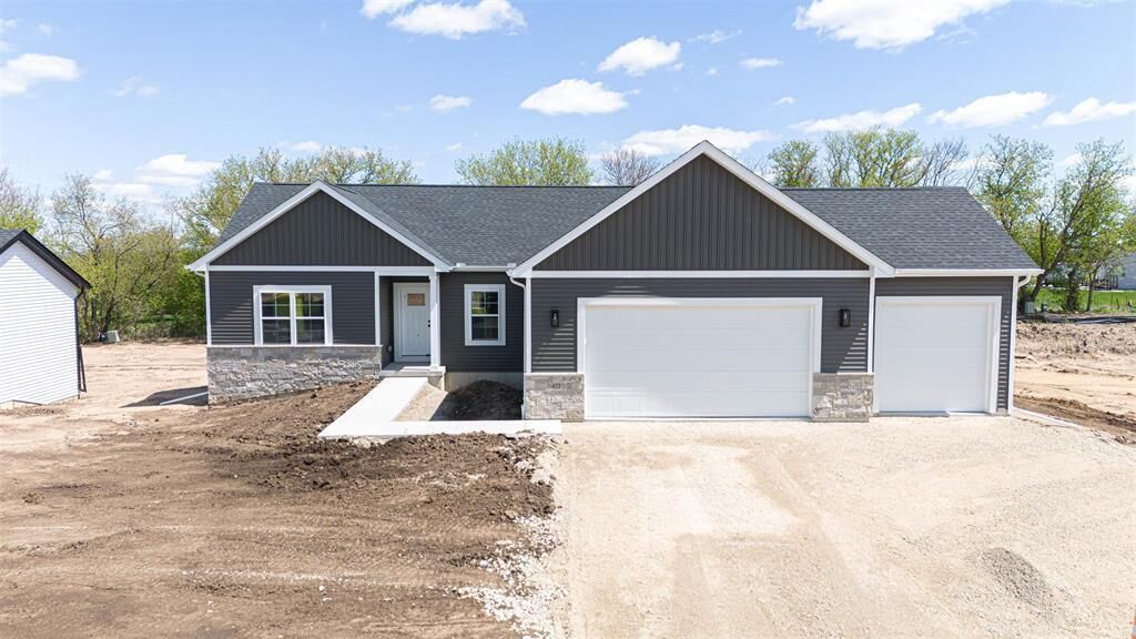 Property Photo:  1780 Kyle Circle  WI 53511 