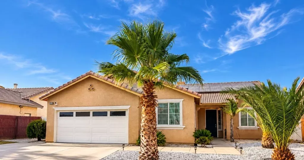 Property Photo: 11576 Fern Pine CA 92392