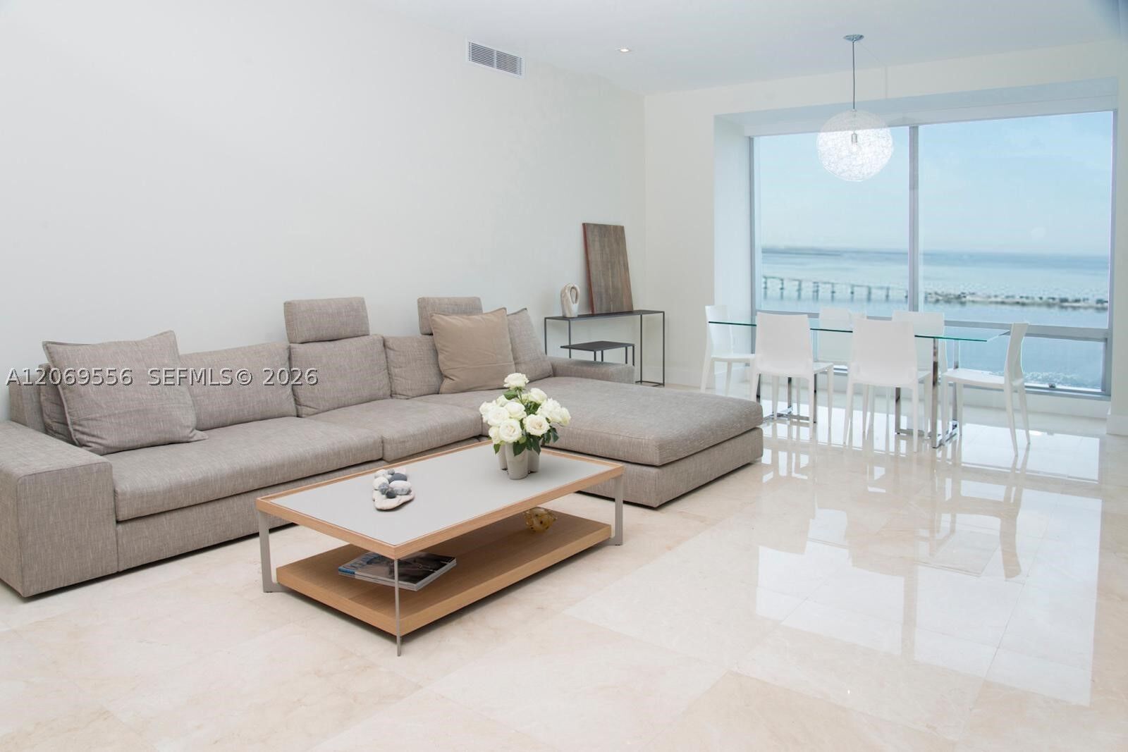 Property Photo: 1425 Brickell Ave 58A FL 33131