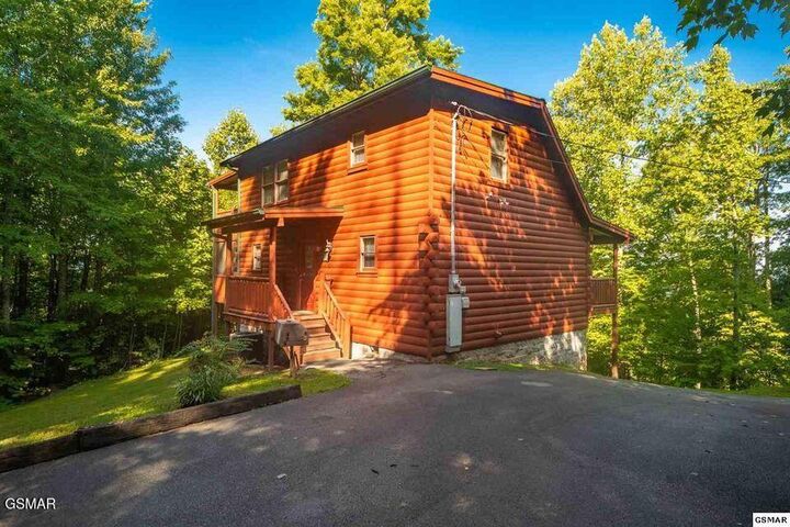 Property Photo:  1904 Rhododendron Lane  TN 37876 
