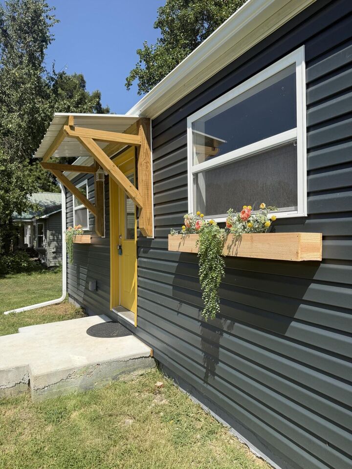 Property Photo:  400 W Clouse Street  MO 65711 
